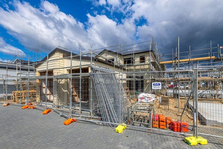 Photo of property in 13 Kapeta Lane, Karaka, 2113