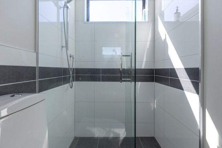 Photo of property in 6/5 The Moorings, Two Mile Bay, Taupo, 3330