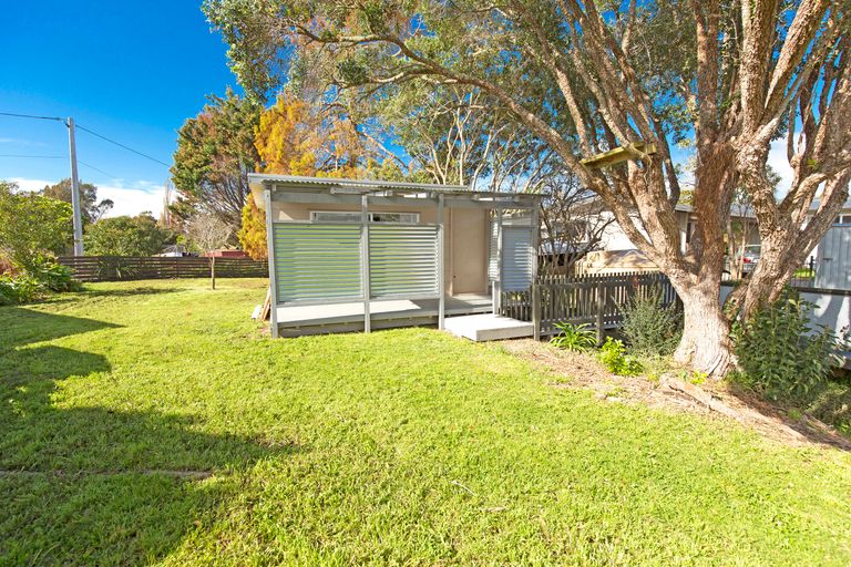 Photo of property in 7 Langton Road, Stanmore Bay, Whangaparaoa, 0932