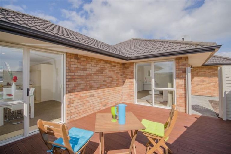Photo of property in 4 Innisowen Place, Flat Bush, Auckland, 2019
