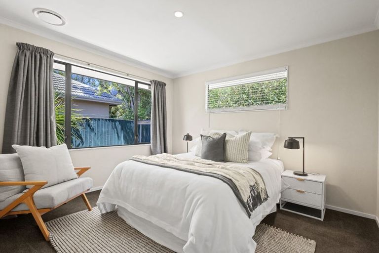 Photo of property in 190 Main North Road, Redwood, Christchurch, 8051