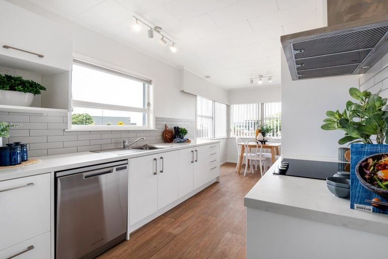 Photo of property in 39 Farm Street, Mount Maunganui, 3116