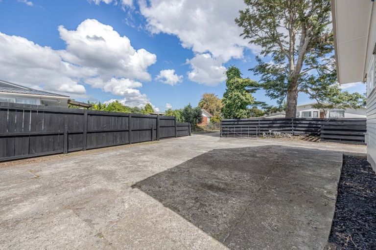 Photo of property in 17a Arnwood Street, Manurewa, Auckland, 2102