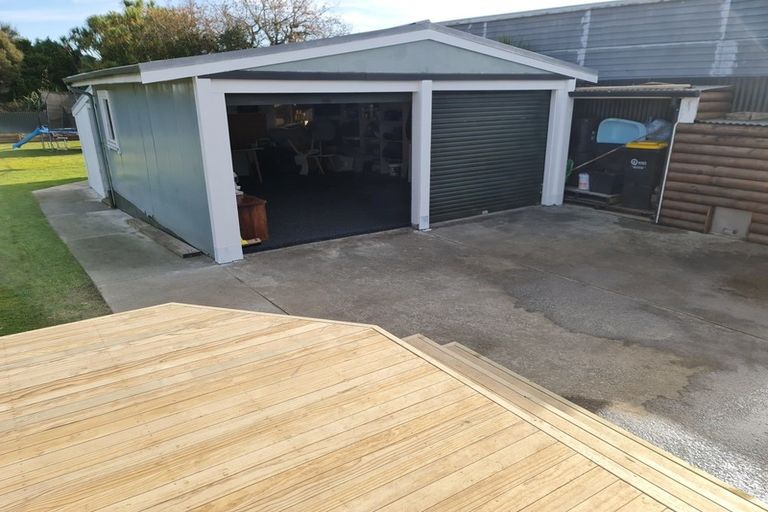 Photo of property in 4 Eastons Road, Westport, 7825