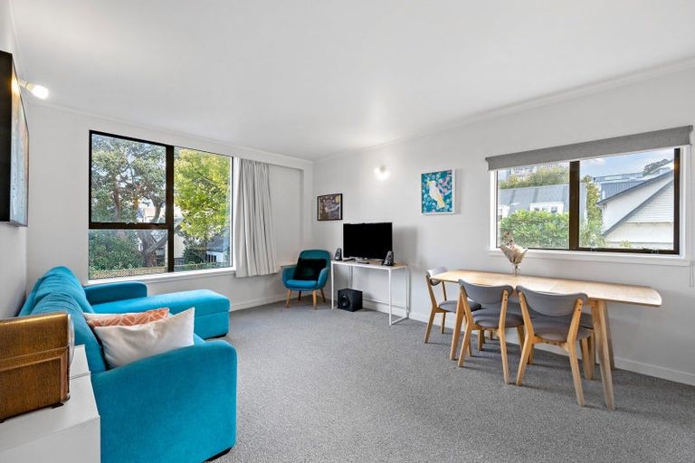 Photo of property in Hobson Court Flats, 19/70u Hobson Street, Thorndon, Wellington, 6011