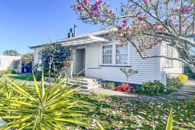 Photo of property in 2 Campbell Street, Wairoa, 4108