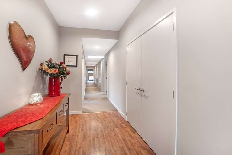 Photo of property in 34 Marlowe Place, Rolleston, 7614