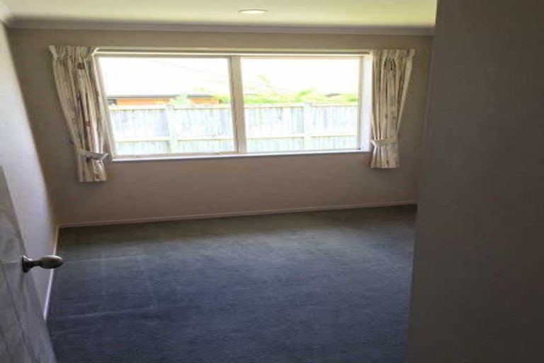 Photo of property in 12 Merlin Close, Huntington, Hamilton, 3210