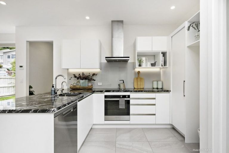 Photo of property in 2 Crieff Street, Northland, Wellington, 6012