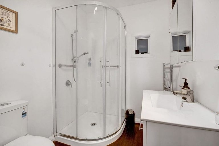 Photo of property in 24 Dorset Street, Patea, 4520