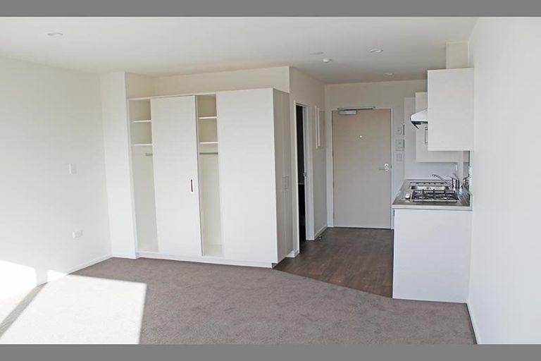 Photo of property in 19 Charles Street, Papatoetoe, Auckland, 2025