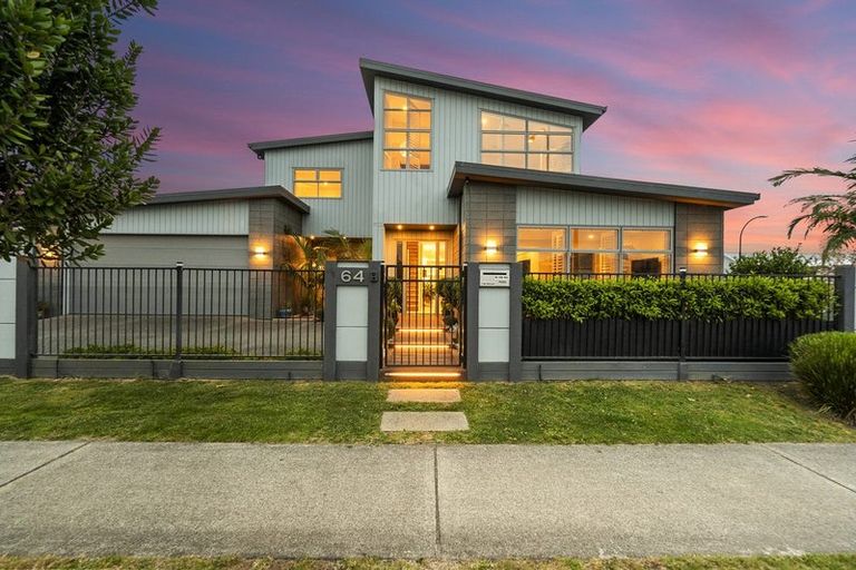 Photo of property in 64 Sandhurst Drive, Papamoa Beach, Papamoa, 3118