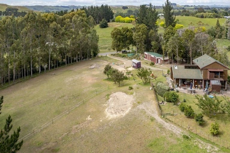 Photo of property in 71 Ireland Road, Waipawa, Otane, 4277