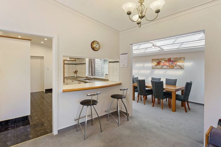 Photo of property in 32 Domain Road, Otaki, 5512