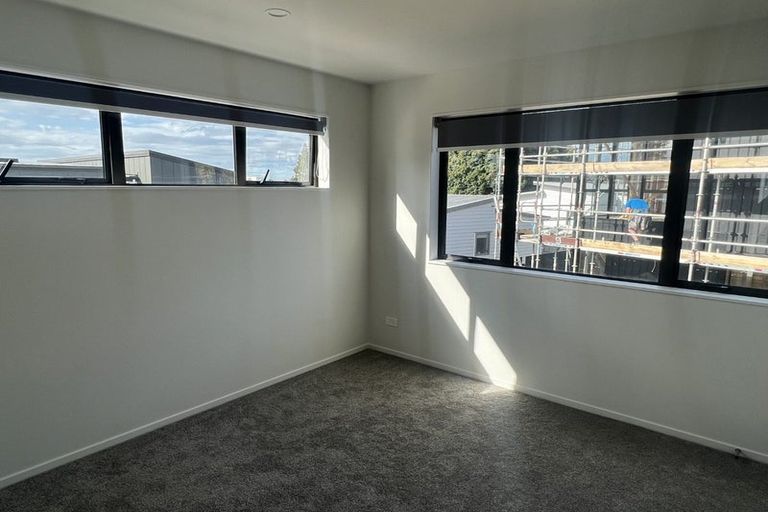 Photo of property in 5/39 Renata Crescent, Te Atatu Peninsula, Auckland, 0610