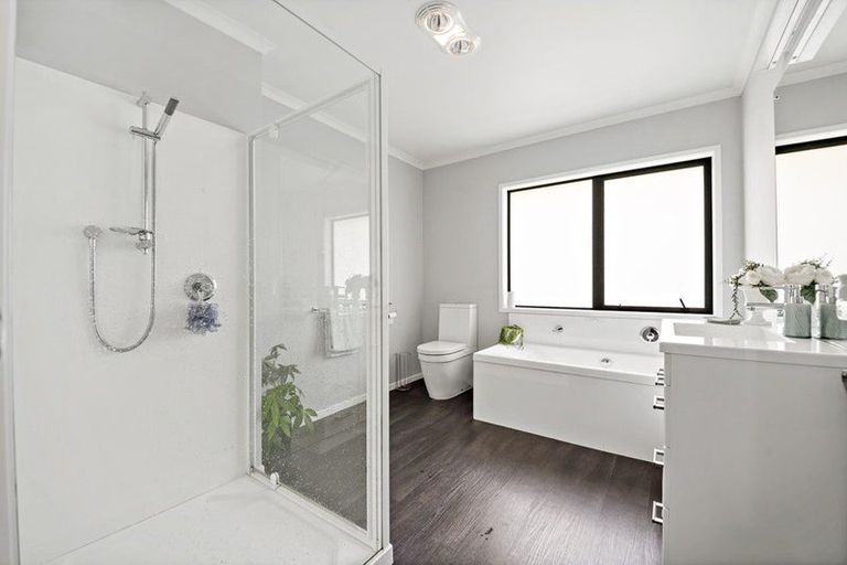 Photo of property in 125 Markham Road, Ararimu, Drury, 2579