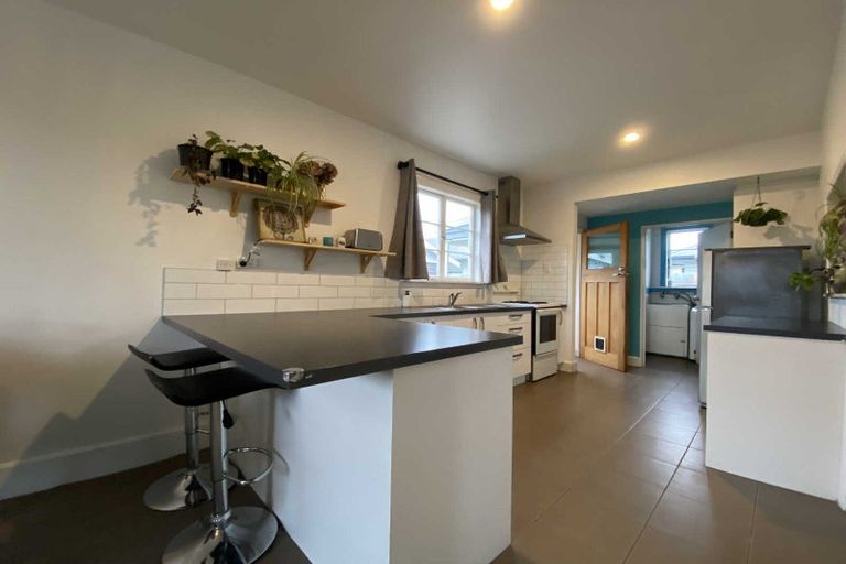 Photo of property in 92 Randolph Street, Woolston, Christchurch, 8062