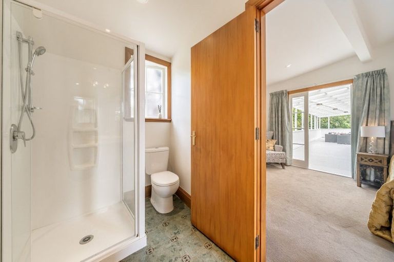 Photo of property in 92 Plateau Road, Te Marua, Upper Hutt, 5018