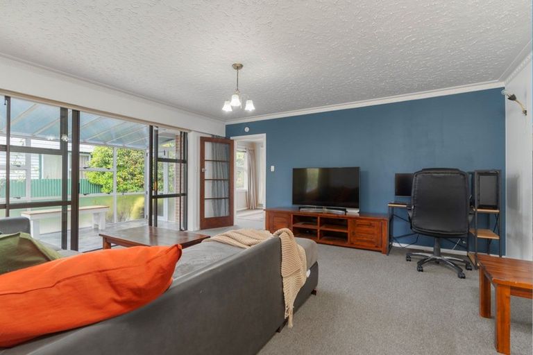 Photo of property in 103 Halswell Road, Hillmorton, Christchurch, 8025