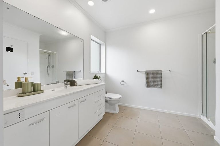 Photo of property in 10 Highgate Place, Somerville, Auckland, 2014