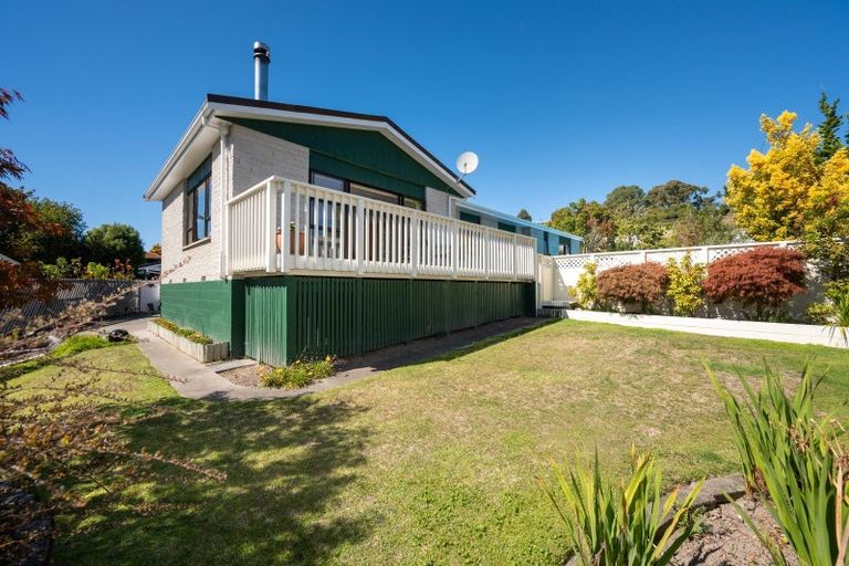 Photo of property in 8 Padfield Place, Havelock North, 4130