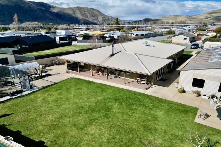 Photo of property in 8 Sunset Place, Otematata, 9412