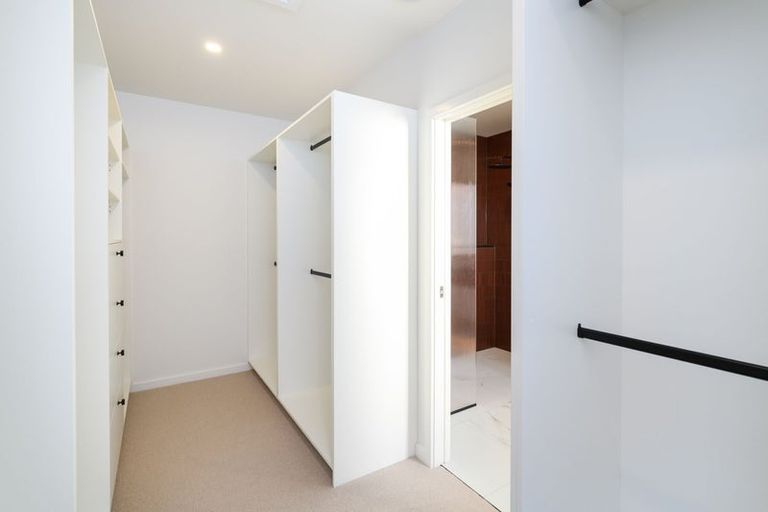 Photo of property in 11 Te Kahu Lane, Halcombe, 4779