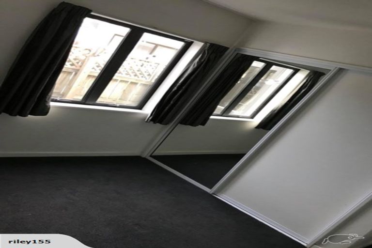 Photo of property in 7a Defoe Place, Waltham, Christchurch, 8023