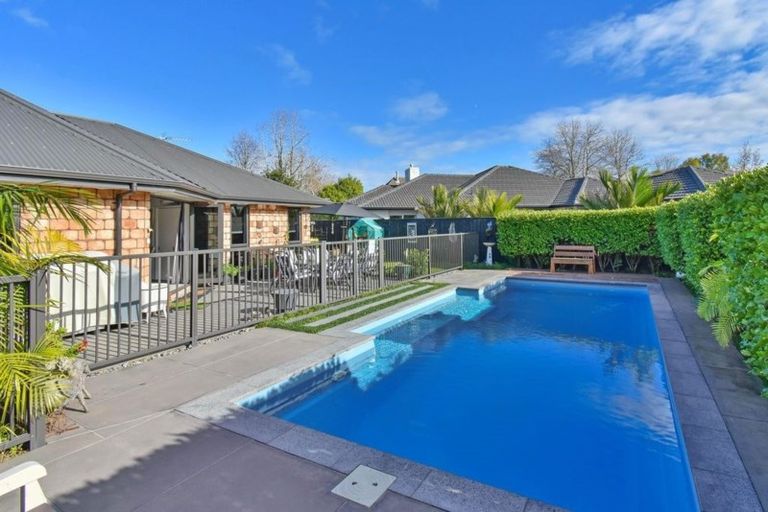 Photo of property in 188 Harbourside Drive, Karaka, Papakura, 2113