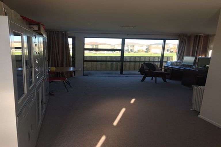 Photo of property in 3 Lemon Tree Lane, Flat Bush, Auckland, 2019