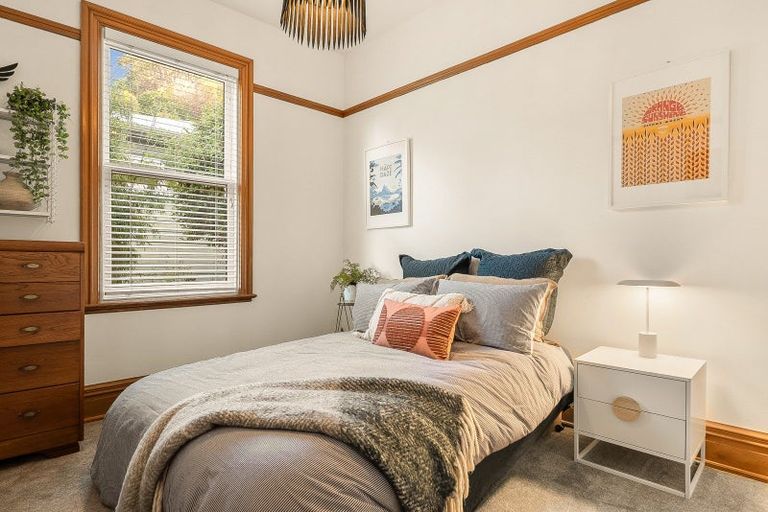 Photo of property in 27 Mortimer Terrace, Aro Valley, Wellington, 6021