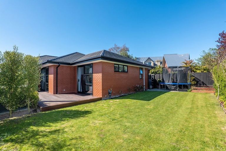 Photo of property in 8a Toorak Avenue, Avonhead, Christchurch, 8042