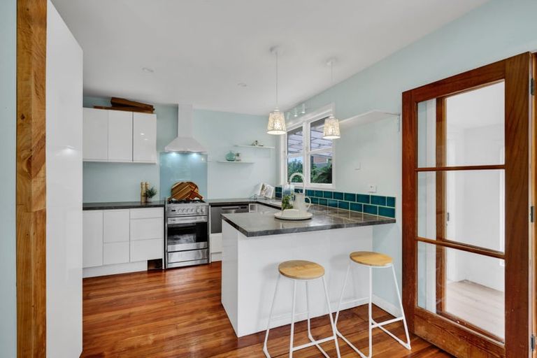 Photo of property in 7 Upjohn Street, Brooklands, New Plymouth, 4310