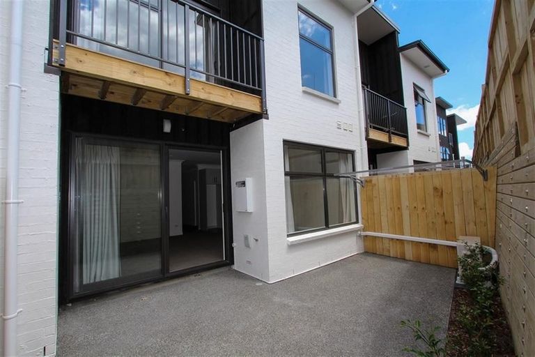 Photo of property in 21u2 Seddon Road, Frankton, Hamilton, 3204