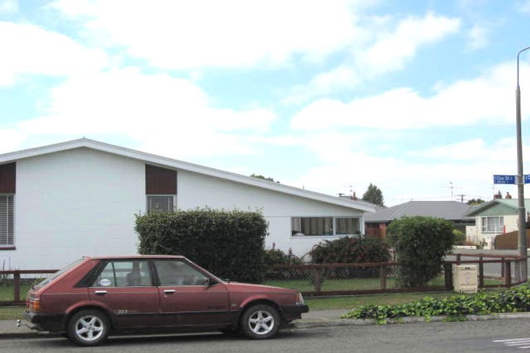 Photo of property in 2/29 Cox Street, Ashburton, 7700