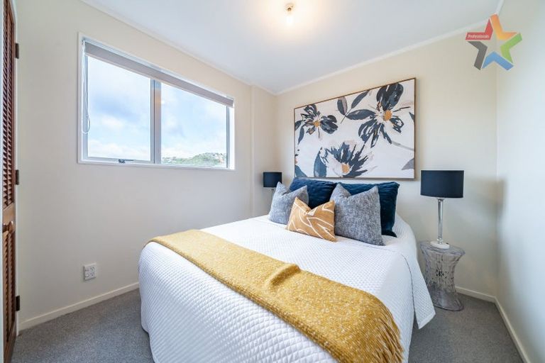 Photo of property in 74f4 Freyberg Street, Lyall Bay, Wellington, 6022