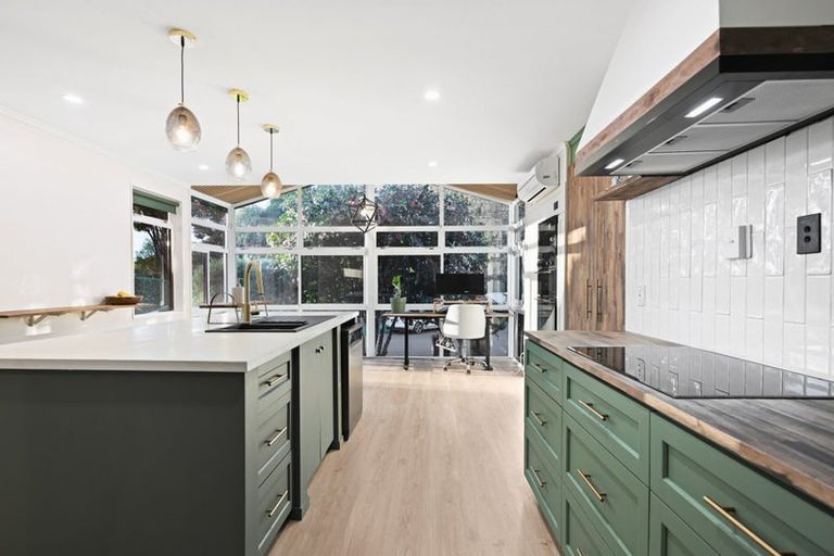 Photo of property in 64 Berkley Avenue, Hillcrest, Hamilton, 3216
