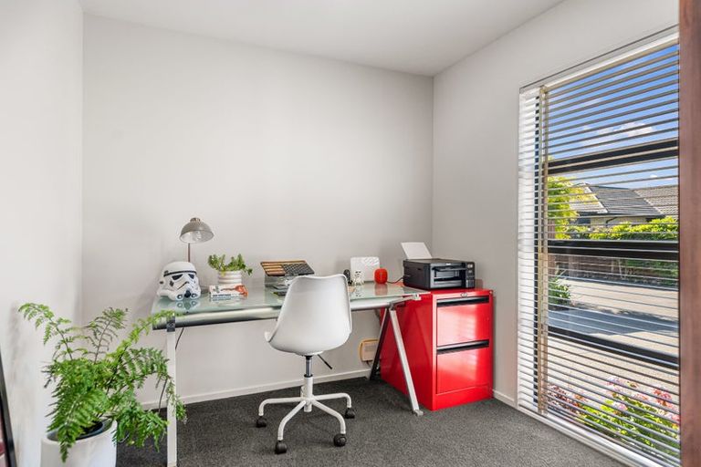 Photo of property in 42 Reka Street, Parklands, Christchurch, 8083