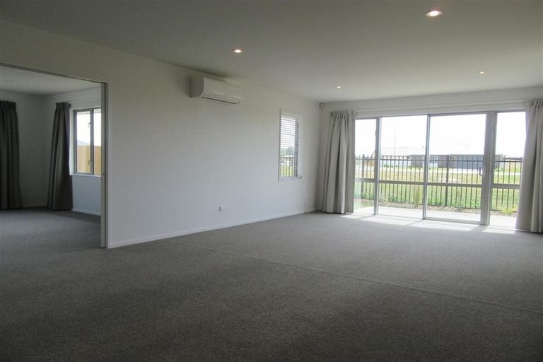 Photo of property in 51 Koura Drive, Rangiora, 7400