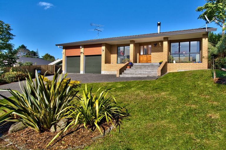 Photo of property in 2 Khaleel Place, Henderson, Auckland, 0612