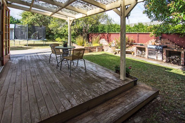 Photo of property in 15 Hessey Street, Masterton, 5810