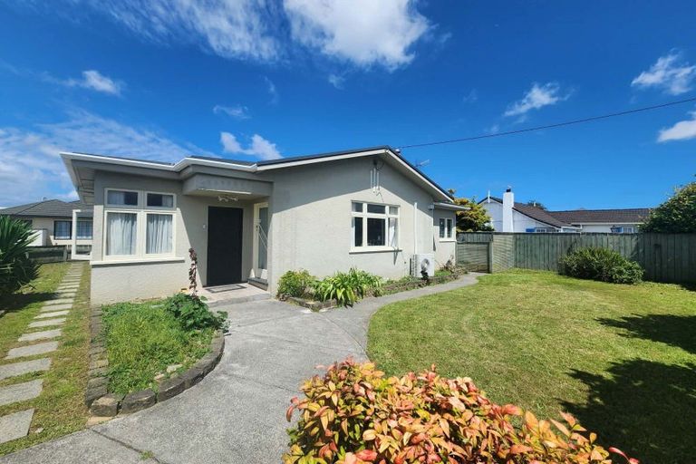 Photo of property in 9 York Street, Levin, 5510