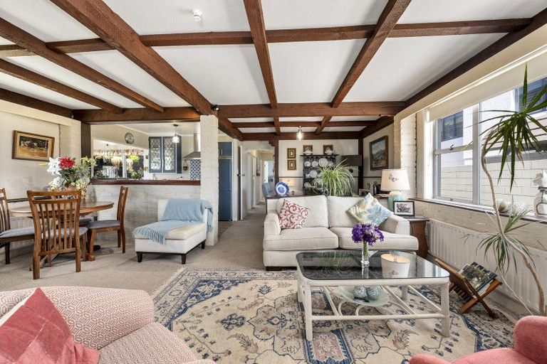 Photo of property in 1120unit Whakaue Street, Rotorua, 3010
