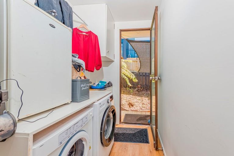 Photo of property in 2a/231 Don Buck Road, Massey, Auckland, 0614