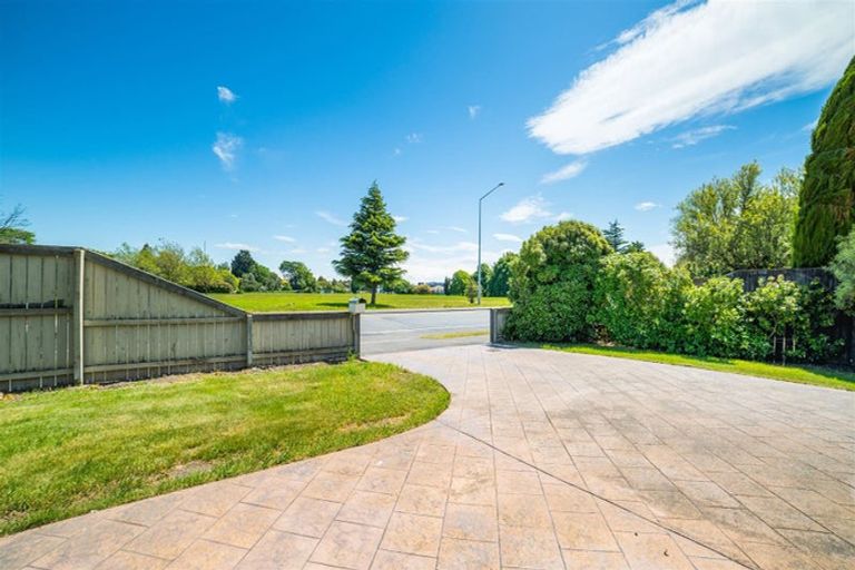 Photo of property in 21 Springs Road, Hornby, Christchurch, 8042