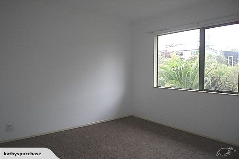 Photo of property in 100c Birkenhead Avenue, Birkenhead, Auckland, 0626