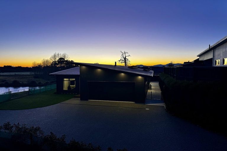 Photo of property in 64 Les Wakefield Road, Mapua, 7005