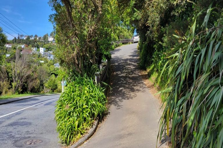Photo of property in 17f6 Wrights Hill Road, Karori, Wellington, 6012
