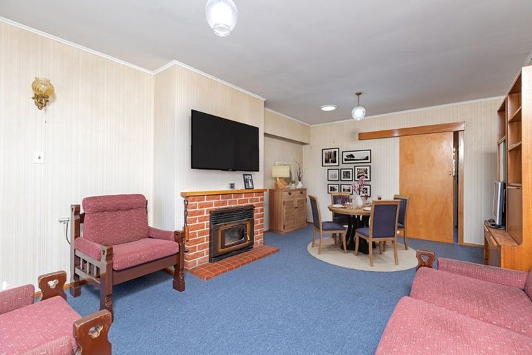 Photo of property in 18 Bannister Court, Masterton, 5810