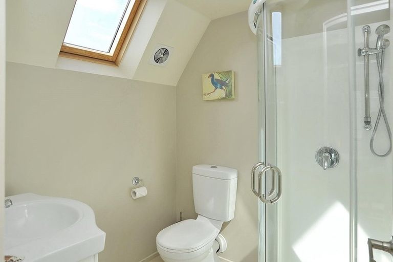 Photo of property in 94b Picton Avenue, Riccarton, Christchurch, 8011